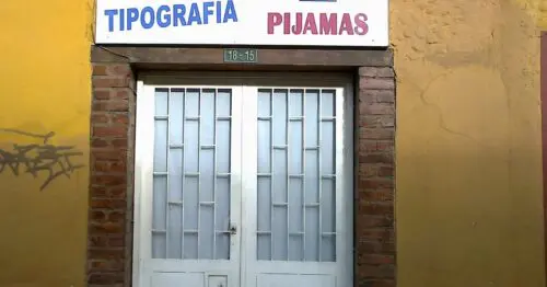 SIOUX TIPOGRAFIA  PELUCHES